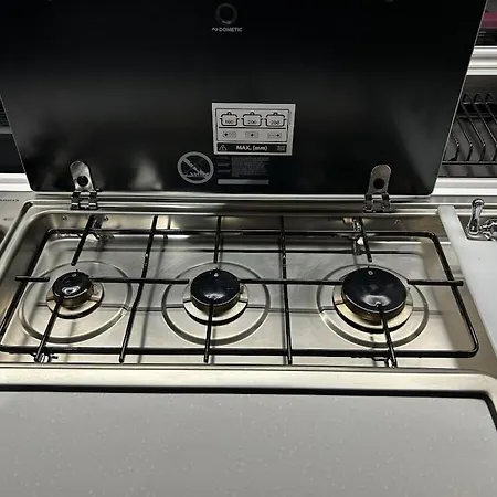 Trailer In 03058 With Swimming Pool * Haasow (Neuhausen/Spree)