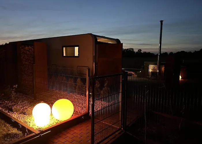 Apartment Trailer In 03058 With Swimming Pool *