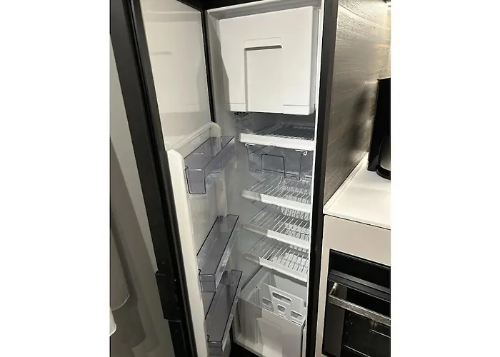 Apartamento Trailer In 03058 With Swimming Pool *