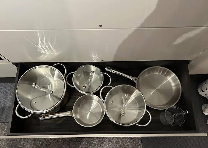 Apartamento Trailer In 03058 With Swimming Pool Haasow (Neuhausen/Spree)